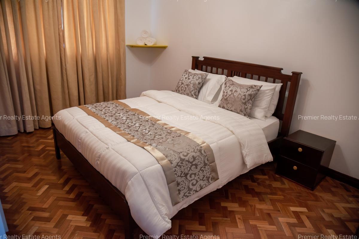 3 Bed Apartment with En Suite at Westlands - 5