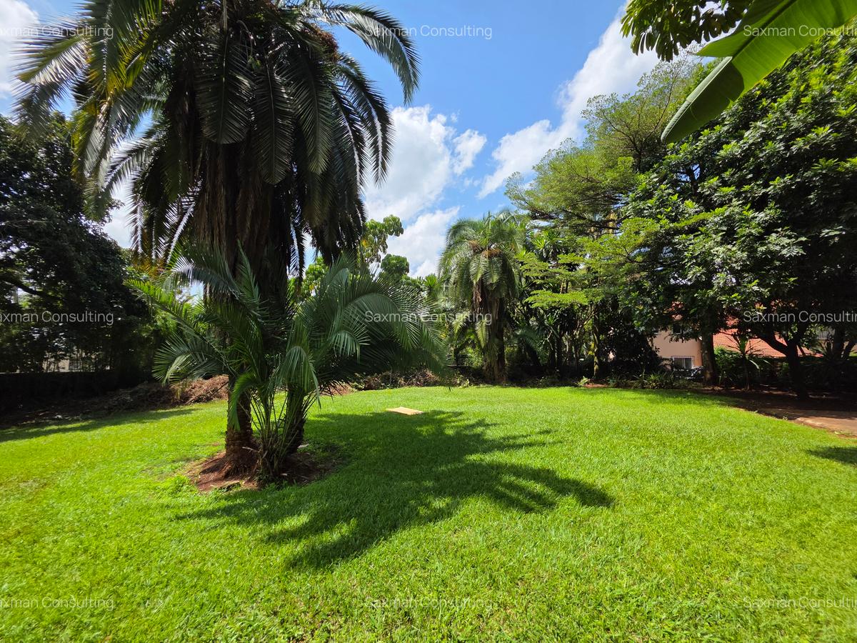 4 Bed House with En Suite in Spring Valley - 17