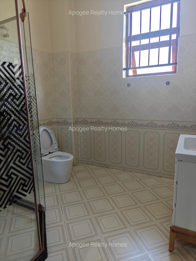 5 Bed House with En Suite at Muthaiga North - 8