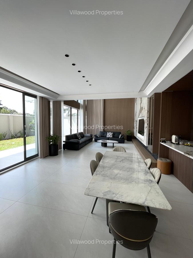 5 Bed Villa with En Suite in Lavington - 3