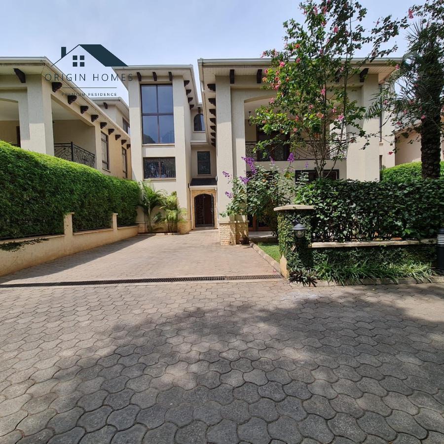 5 Bed House with En Suite at Lavington - 18