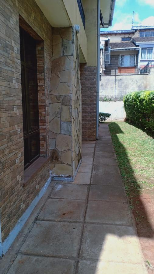 5 Bed Villa with Swimming Pool in Lavington - 17