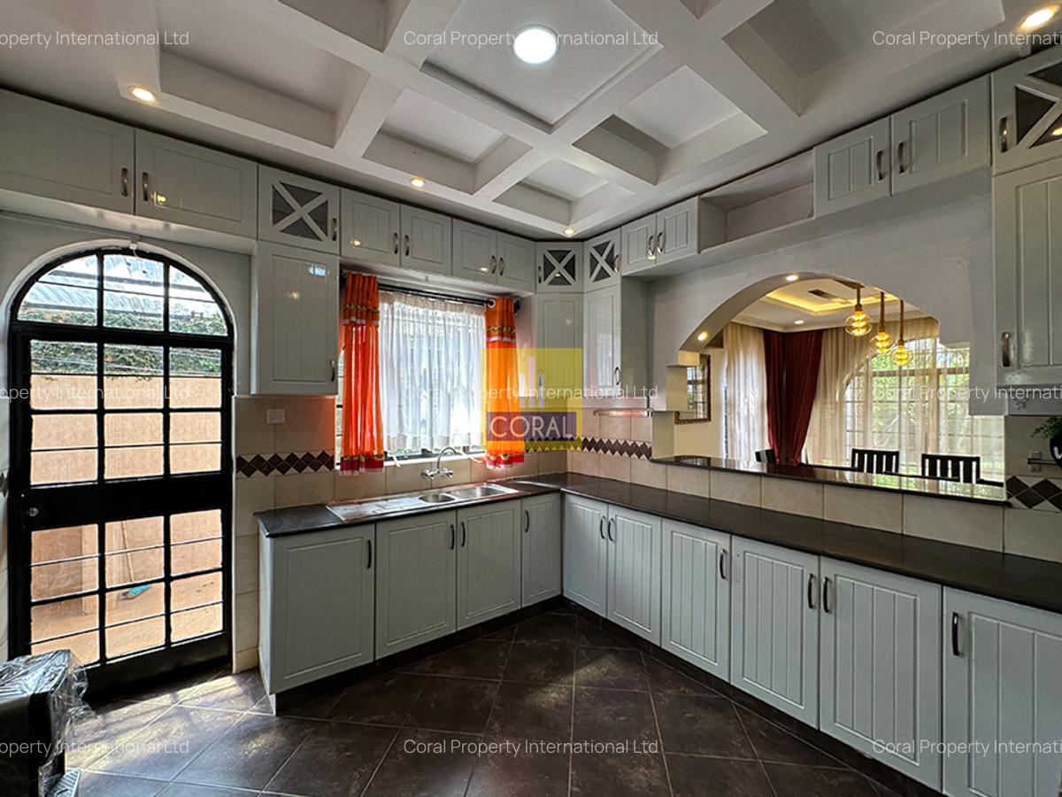 4 Bed Townhouse in Kiambu Road - 7