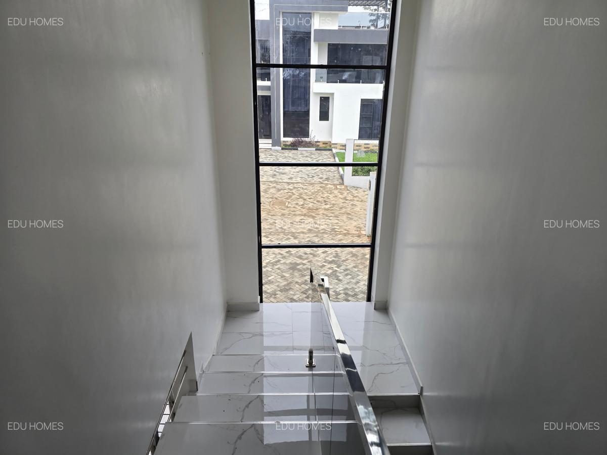 5 Bed House with En Suite at Thika Road - 12