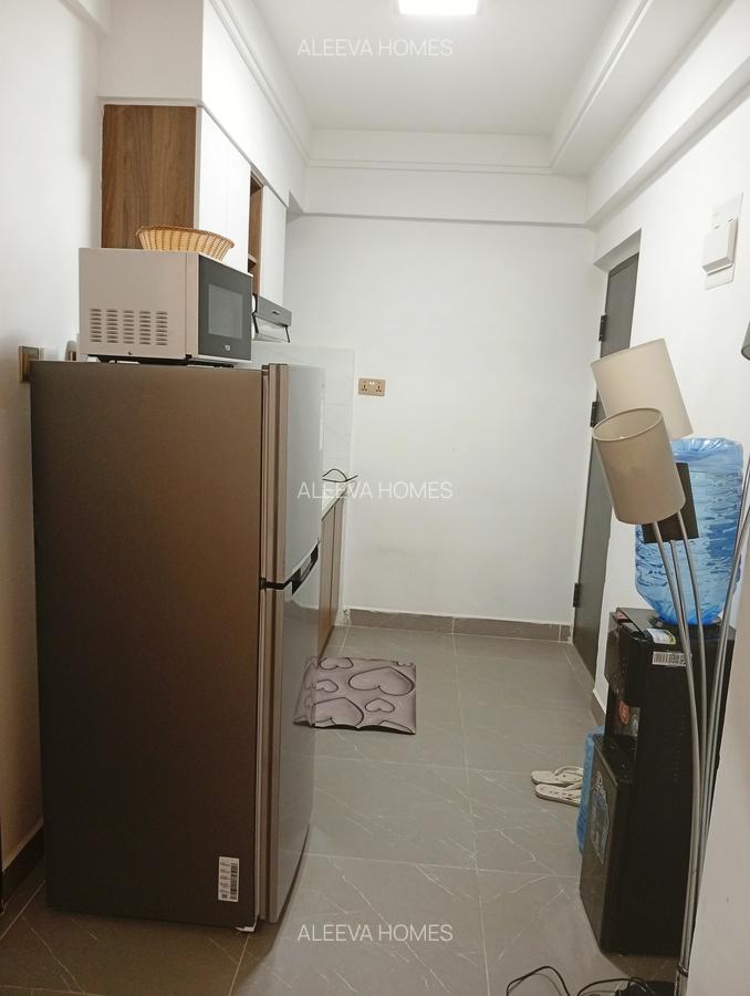 Serviced 1 Bed Apartment with Gym in Lavington - 4