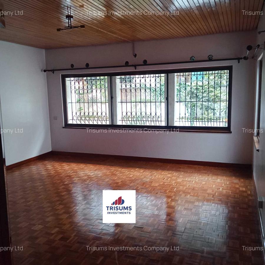 5 Bed Villa with En Suite at Rhapta Road - 2