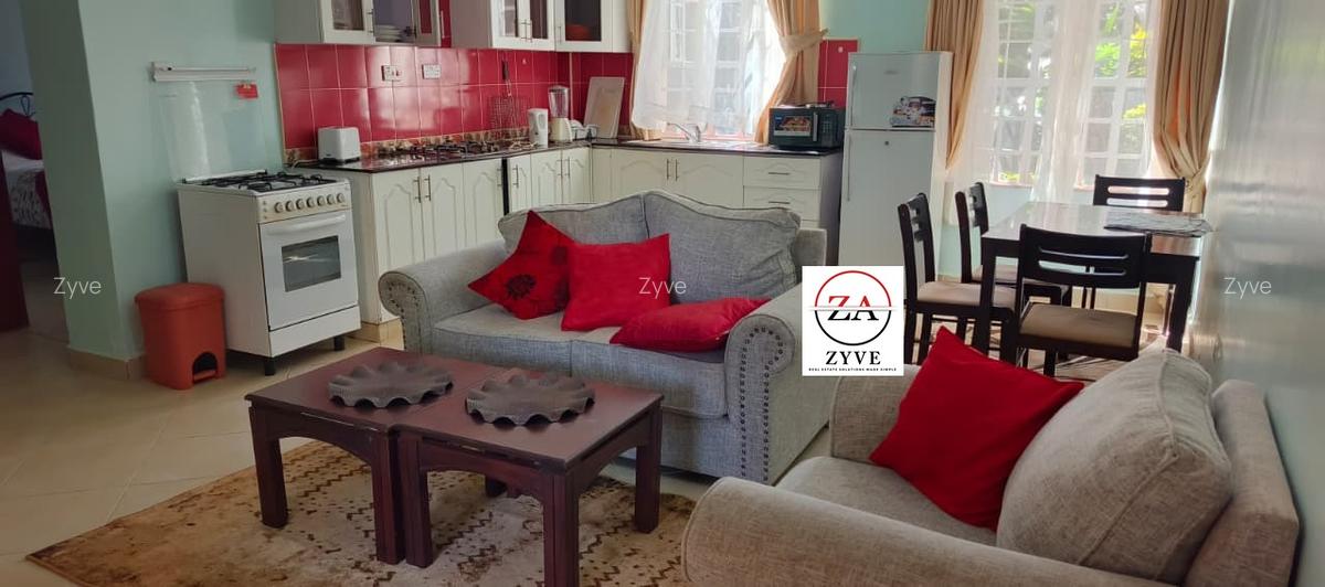 Serviced 2 Bed Apartment with En Suite at Runda - 8