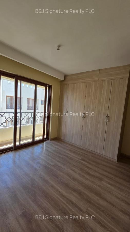 3 Bed Apartment with En Suite in Kileleshwa - 19