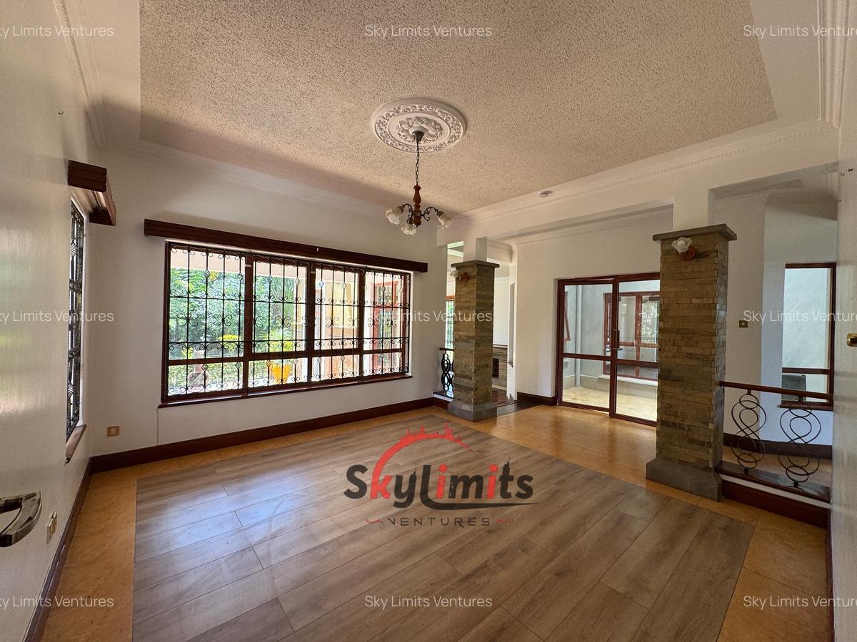 5 Bed Villa with En Suite in Runda - 7