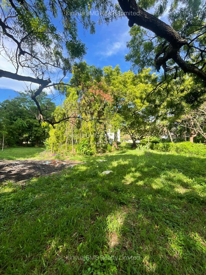 1 ac Land in Nyali Area - 4
