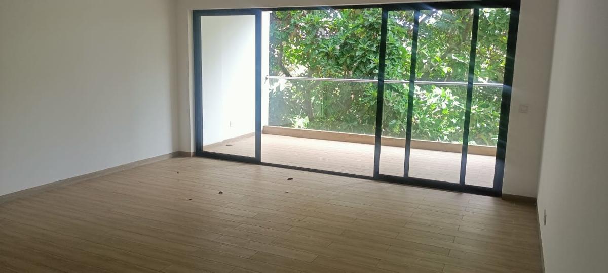 3 Bed Apartment with En Suite in Lavington - 12