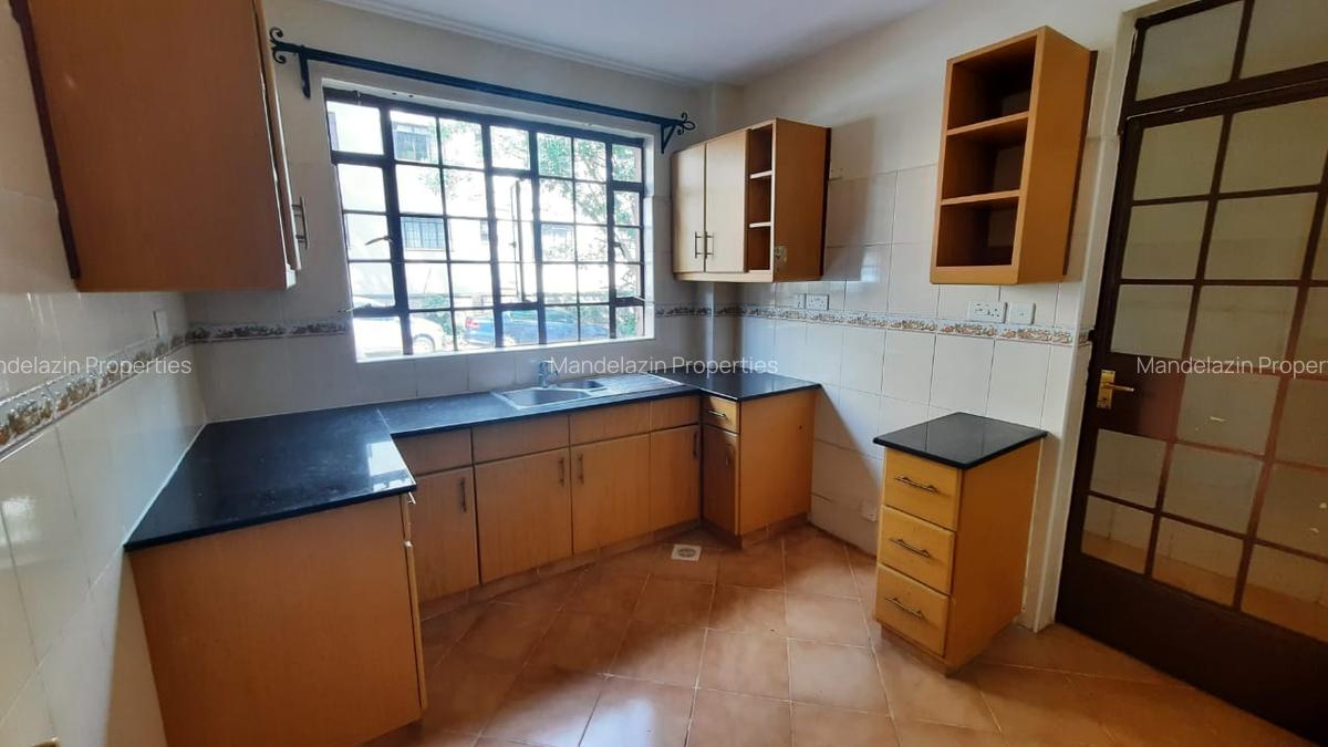 2 Bed Apartment with En Suite at School Lane - 8