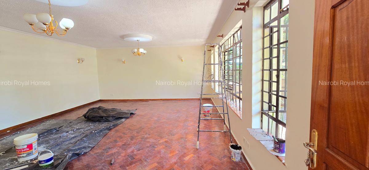 4 Bed Townhouse with En Suite at Off Convent Drive - 12