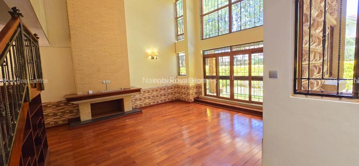 5 Bed Townhouse with En Suite at Lavington Green - 11