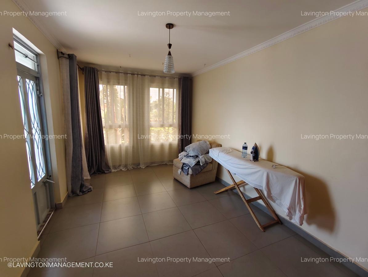 7 Bed House with En Suite at Runda - 11