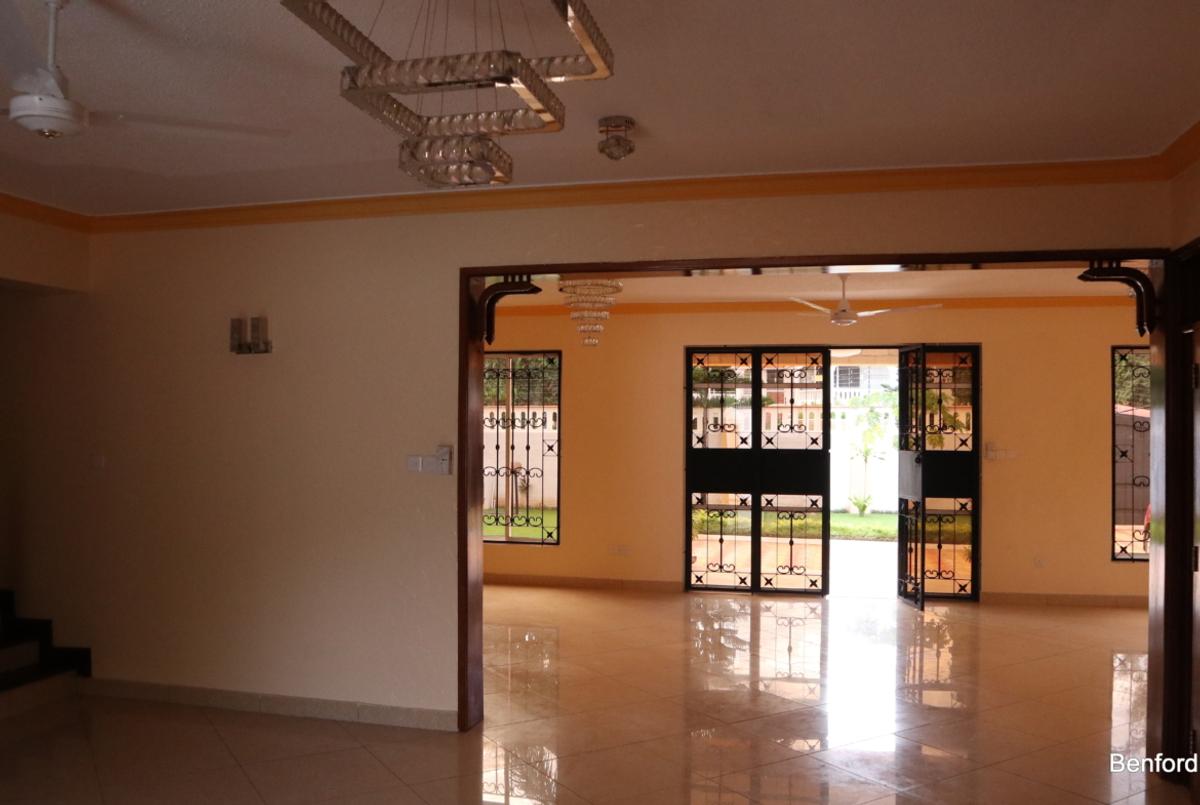 4 Bed Villa in Nyali Area - 6