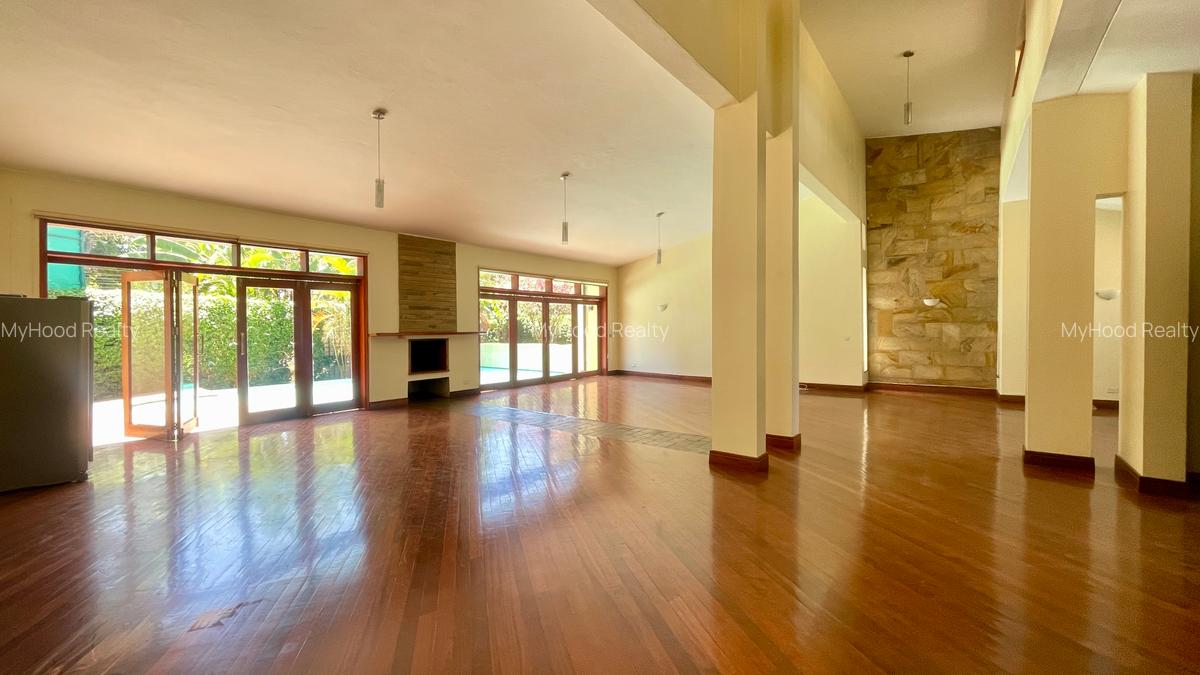 4 Bed House with En Suite in Runda - 3