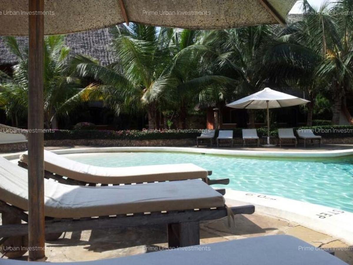 2 Bed Villa with En Suite at Ocean Beach Resort Malindi - 13