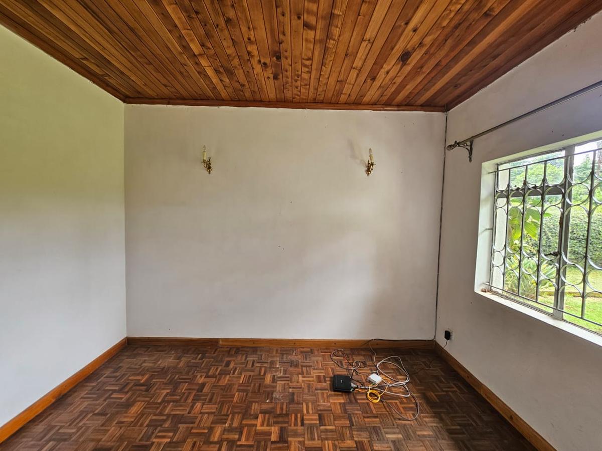 Commercial Property with Service Charge Included in Loresho - 5