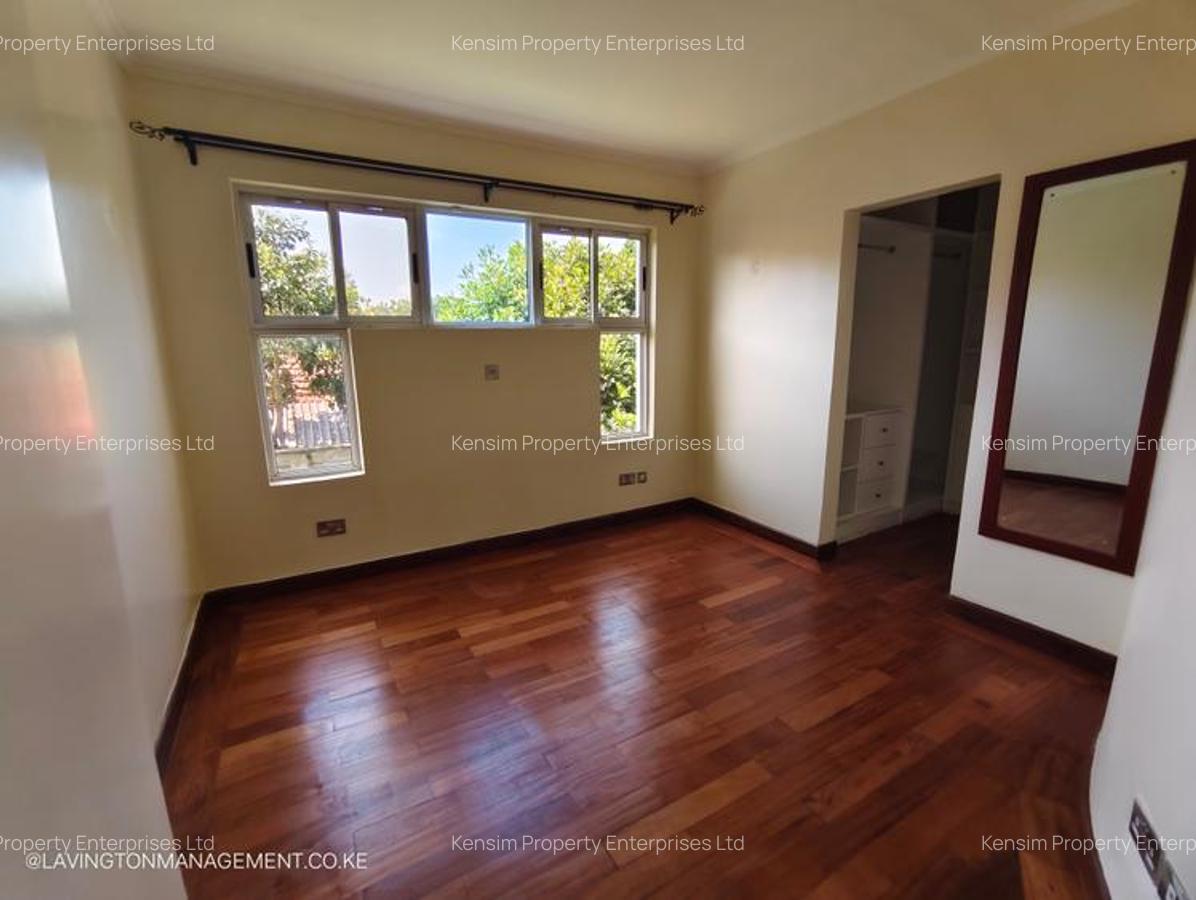 5 Bed Townhouse with En Suite in Lavington - 9