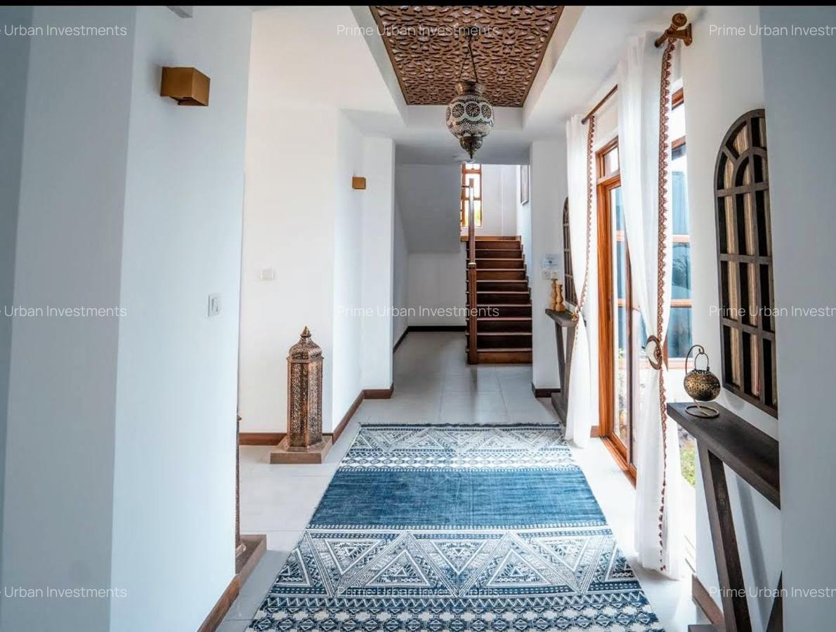 4 Bed Villa with En Suite in Kikambala - 15