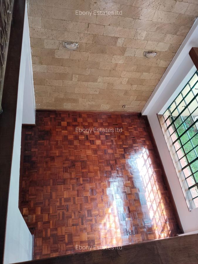 4 Bed Villa with En Suite in Kileleshwa - 12