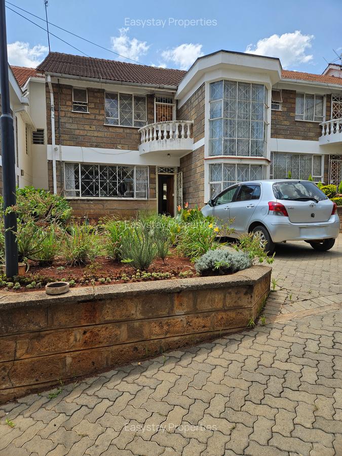 4 Bed Townhouse with En Suite in Westlands Area - 1