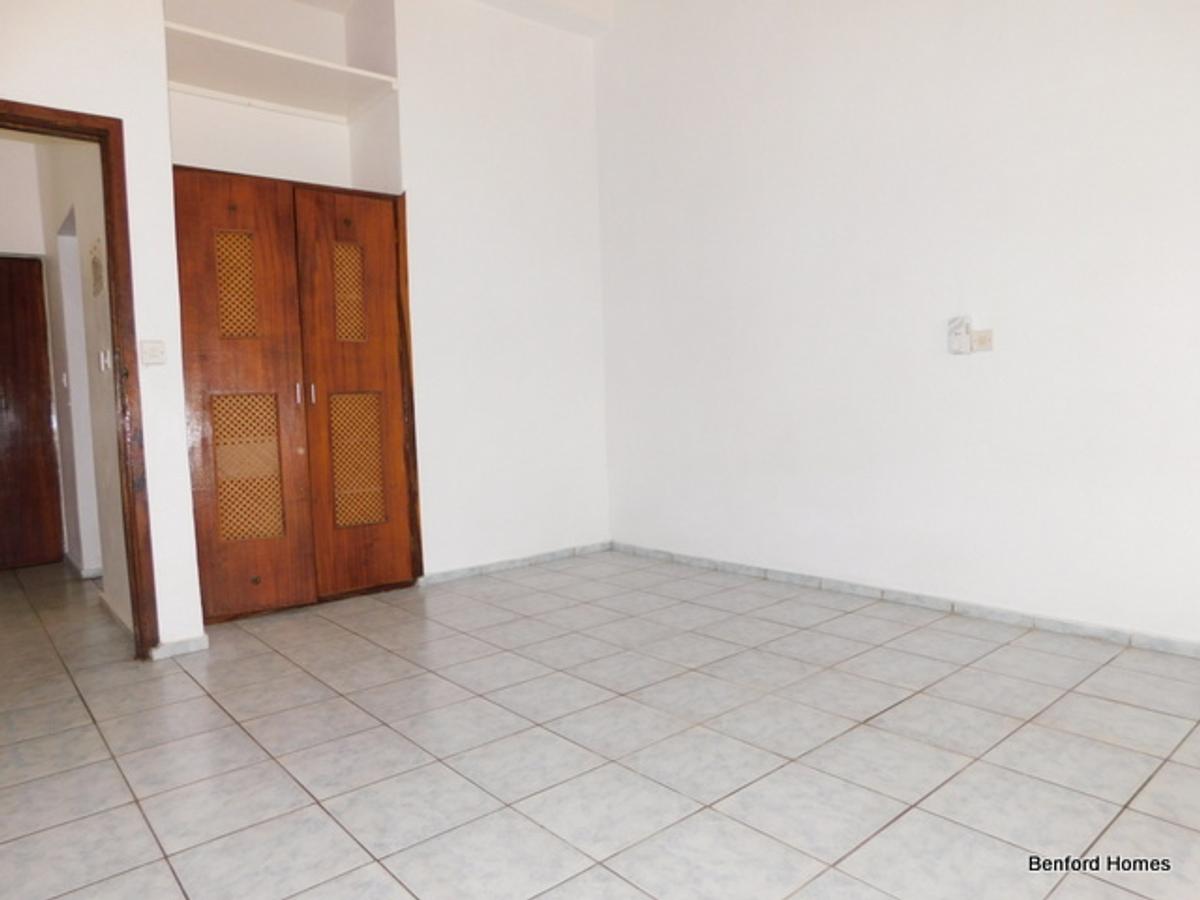 2 Bed Townhouse with Swimming Pool at Shanzu - 6