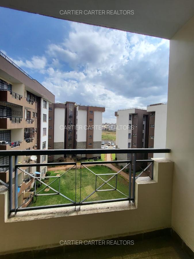 3 Bed Apartment with En Suite in Komarock - 11