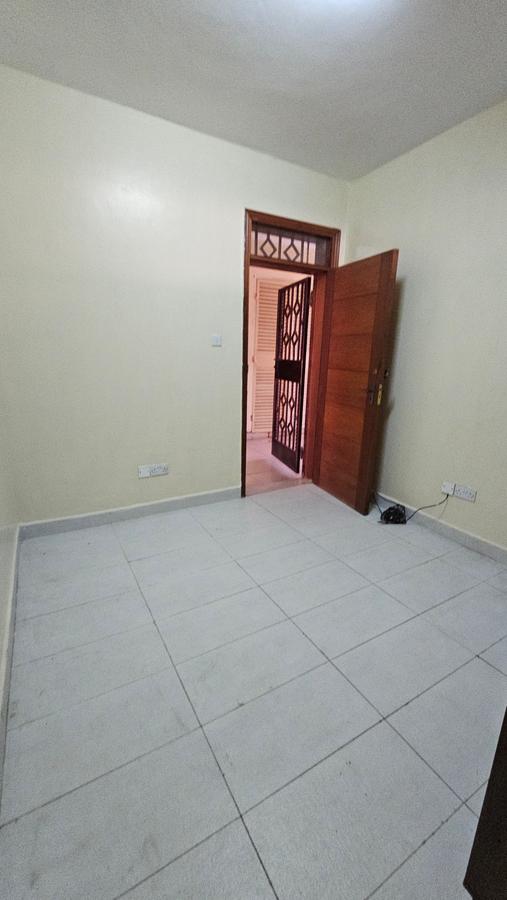 Serviced Studio Apartment with En Suite in Kileleshwa - 2