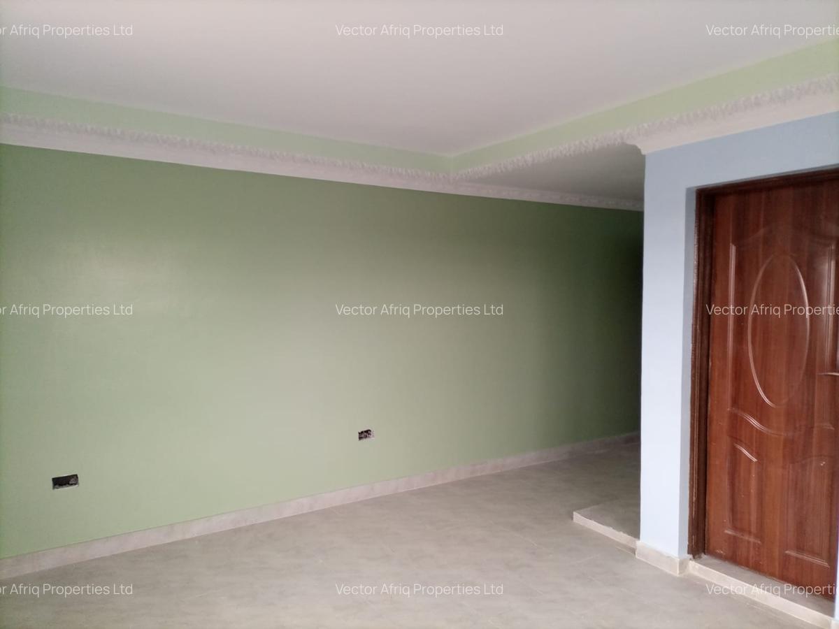 3 Bed House with En Suite at Acacia - 8