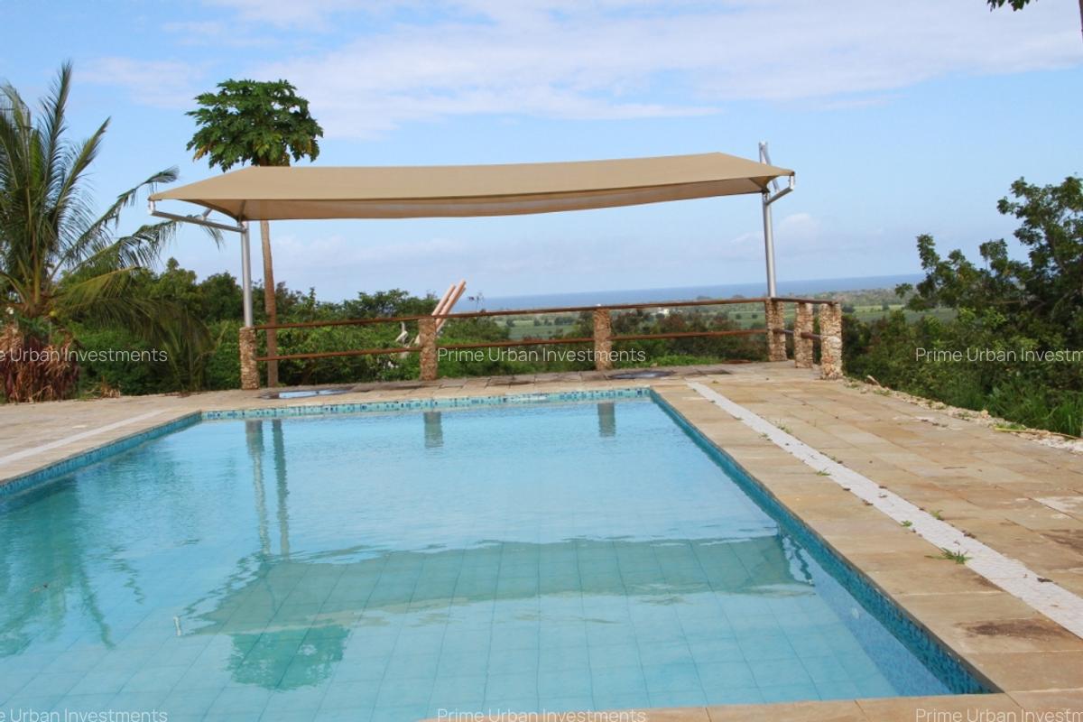 5 Bed Villa with En Suite in Vipingo - 13