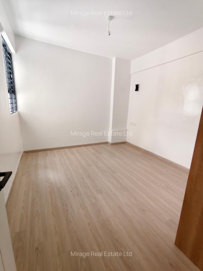 3 Bed Apartment with Staff Quarters in Parklands - 8