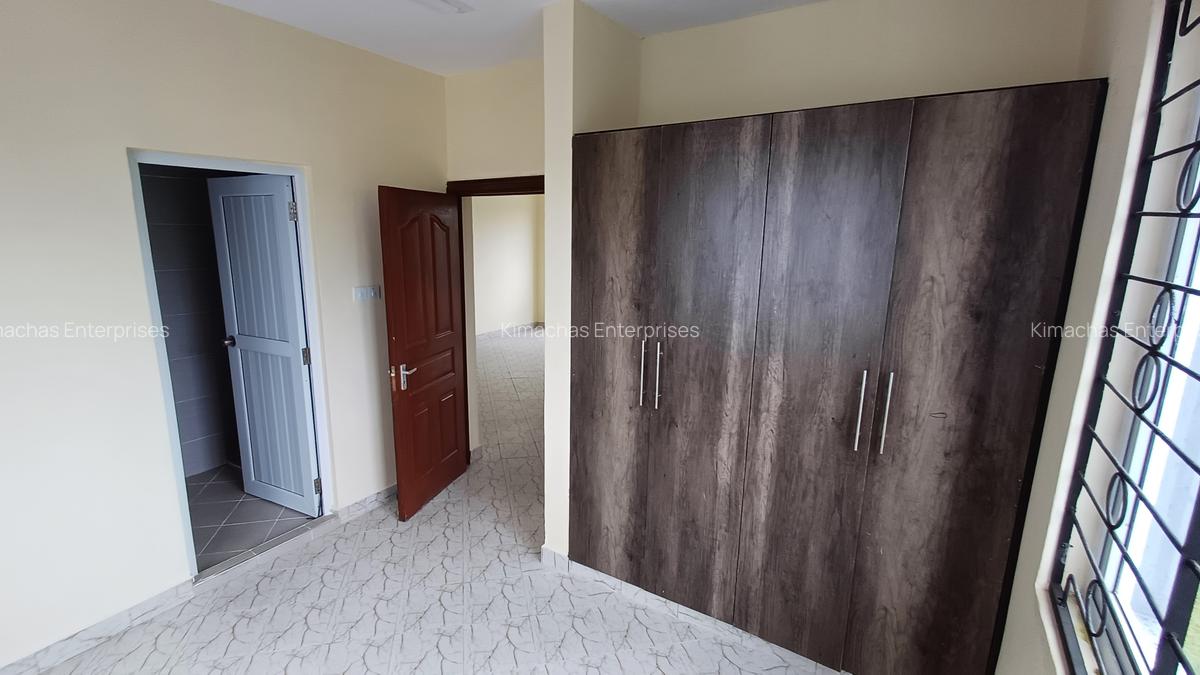 2 Bed Apartment with En Suite at Mtwapa Town - 16