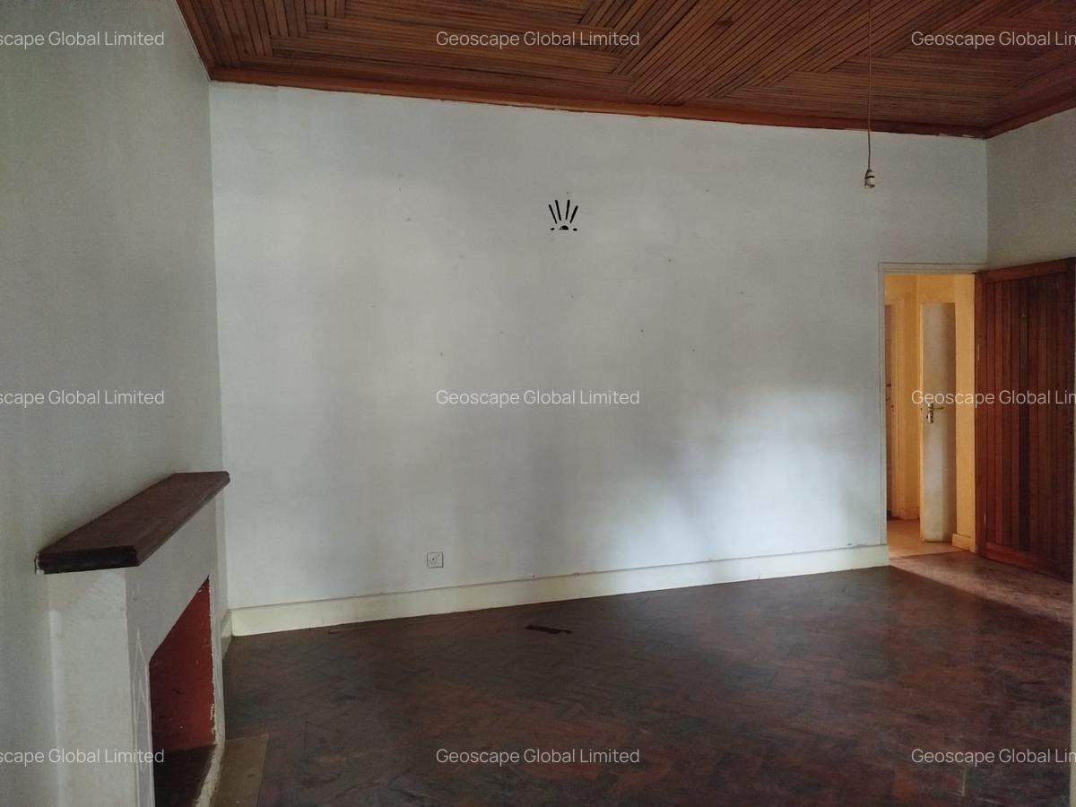 3 Bed House with En Suite in Spring Valley - 12