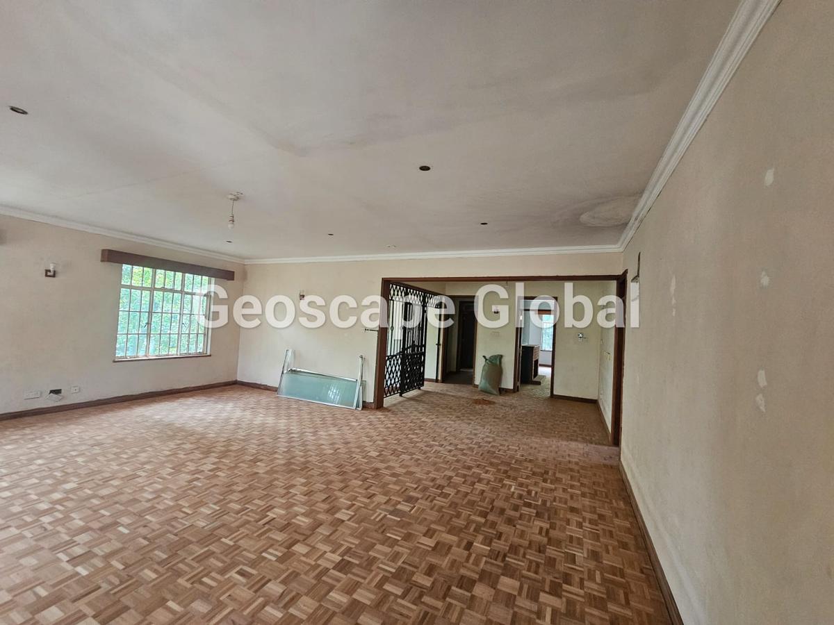 5 Bed House with En Suite in Thigiri - 12