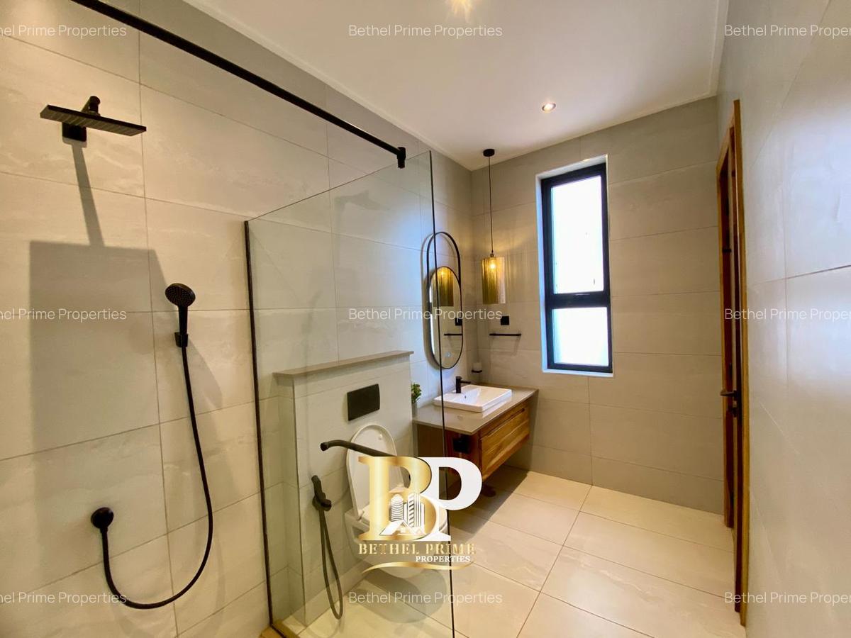 4 Bed Apartment with En Suite in Loresho - 7