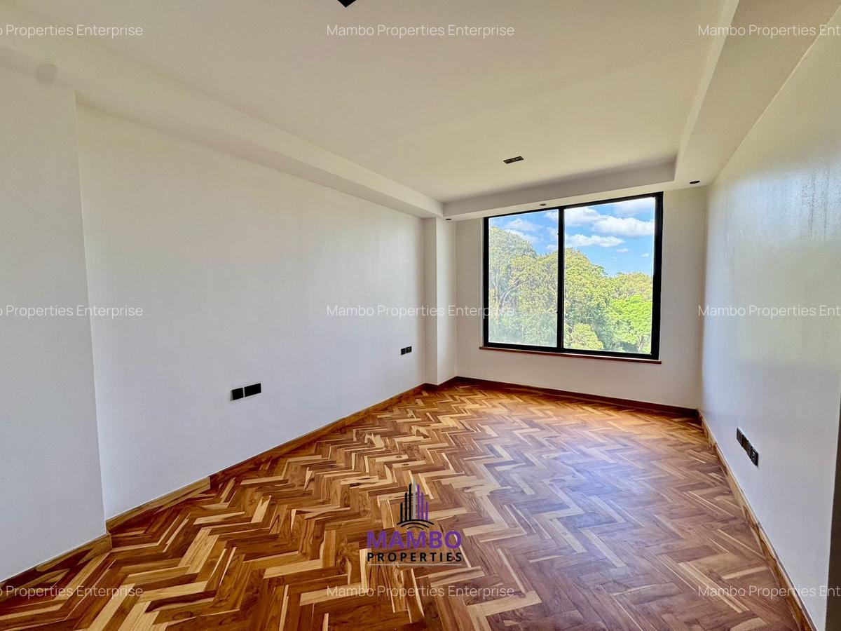 4 Bed Apartment with En Suite at Peponi Rd - 16