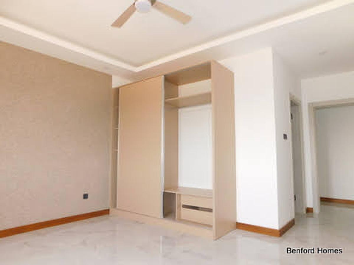 3 Bed Apartment with En Suite at Nyali - 8