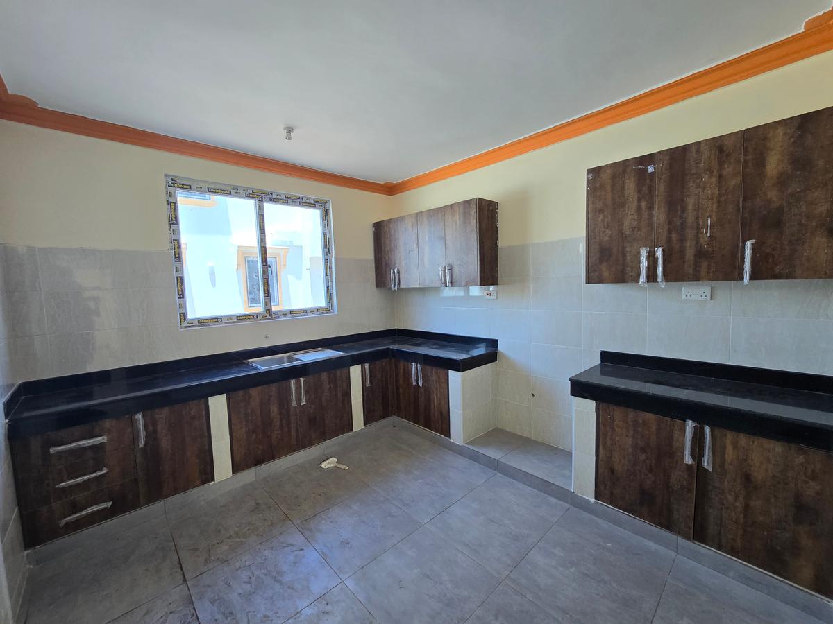 3 Bed Townhouse with En Suite in Mtwapa - 5