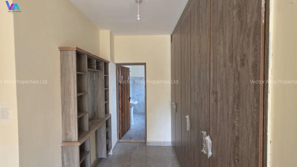 3 Bed House with En Suite in Kitengela - 4