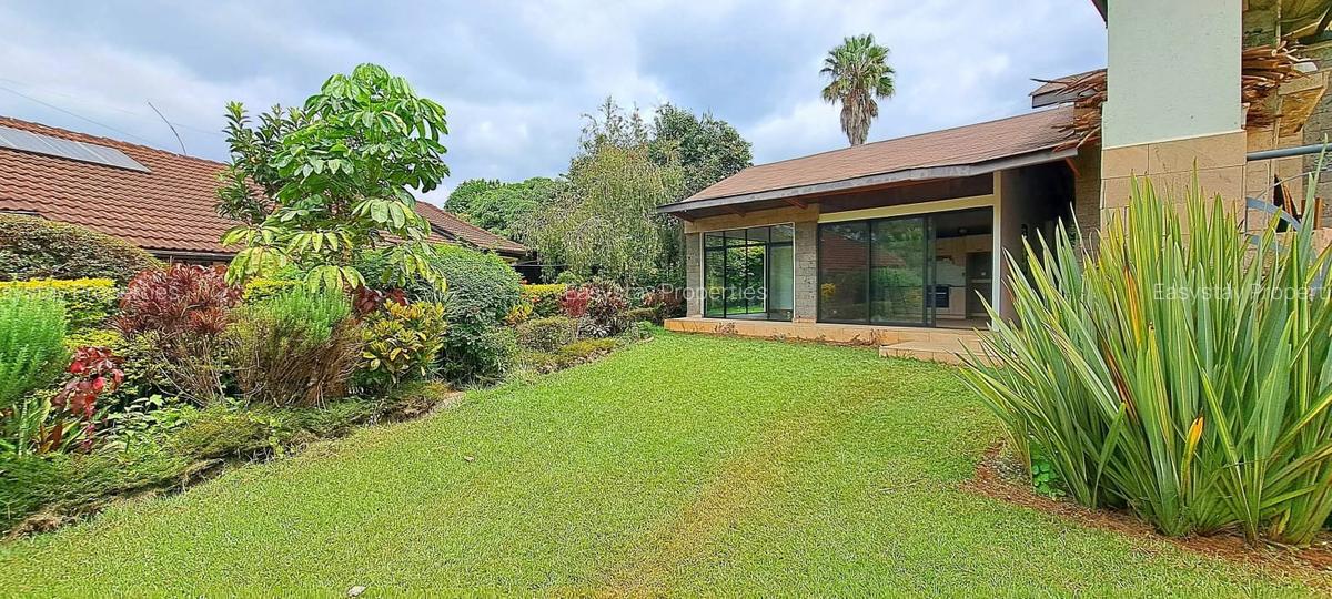 1 Bed House with En Suite in Spring Valley - 1