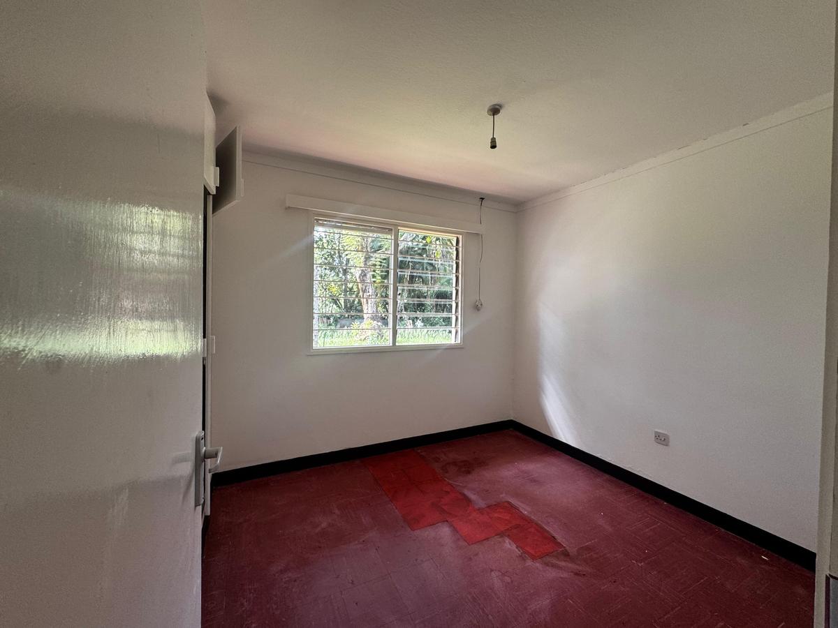4 Bed House with En Suite in Loresho - 9