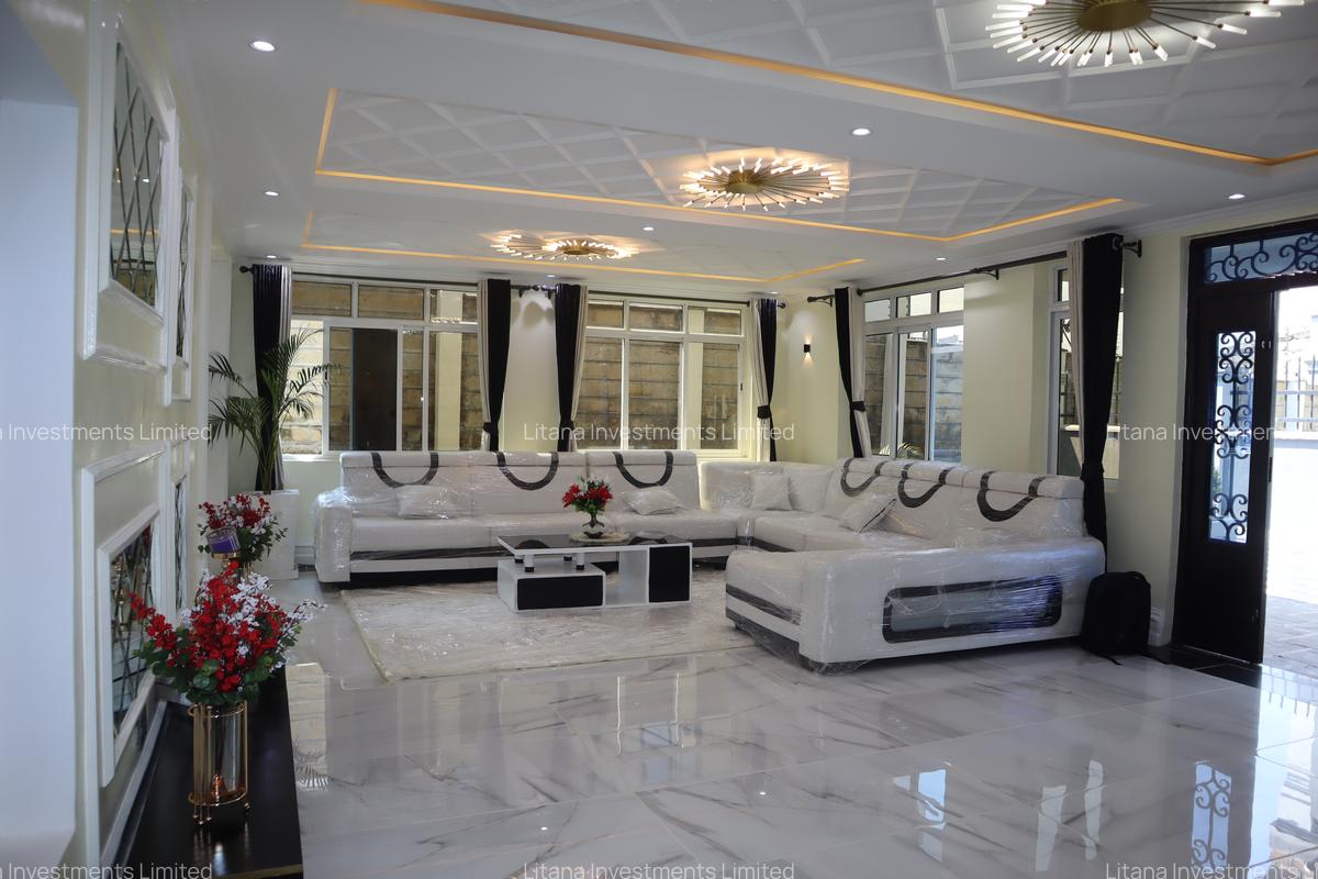 5 Bed Townhouse with En Suite at Olkeri - 2