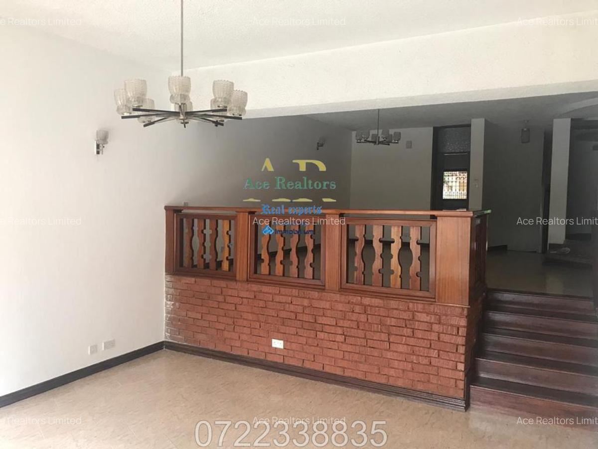 5 Bed Townhouse with En Suite at Rhapta Road - 7