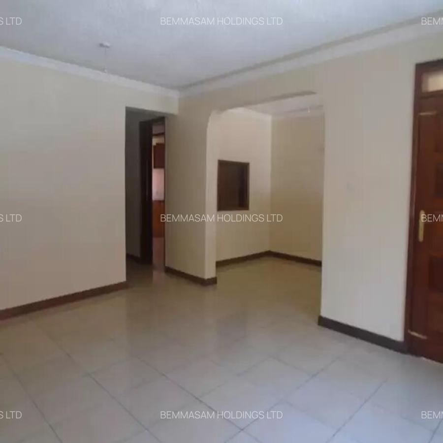 4 Bed Villa with En Suite at Mandela Road - 5