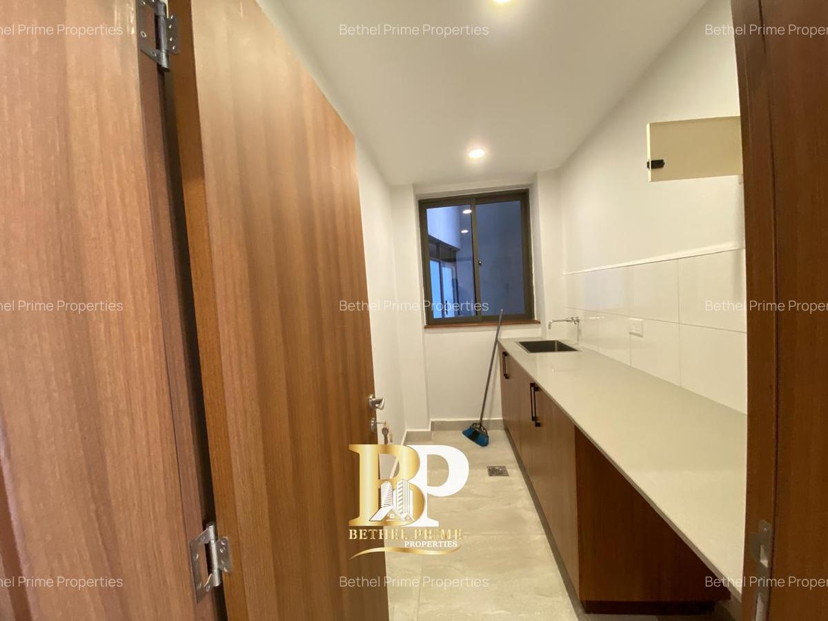 2 Bed Apartment with En Suite in Westlands Area - 10