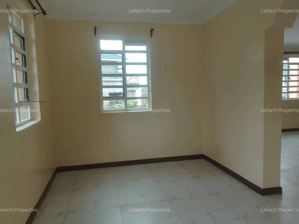 4 Bed House with En Suite in Karen - 3