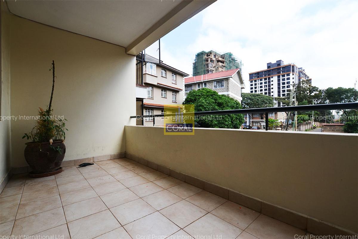 3 Bed Apartment in Kileleshwa - 12