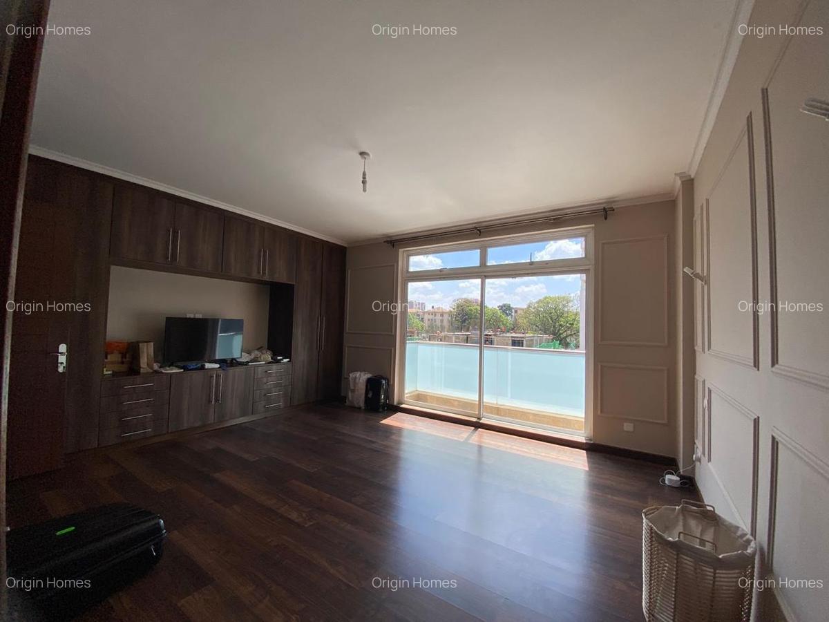 4 Bed Apartment with En Suite at General Mathenge - 8